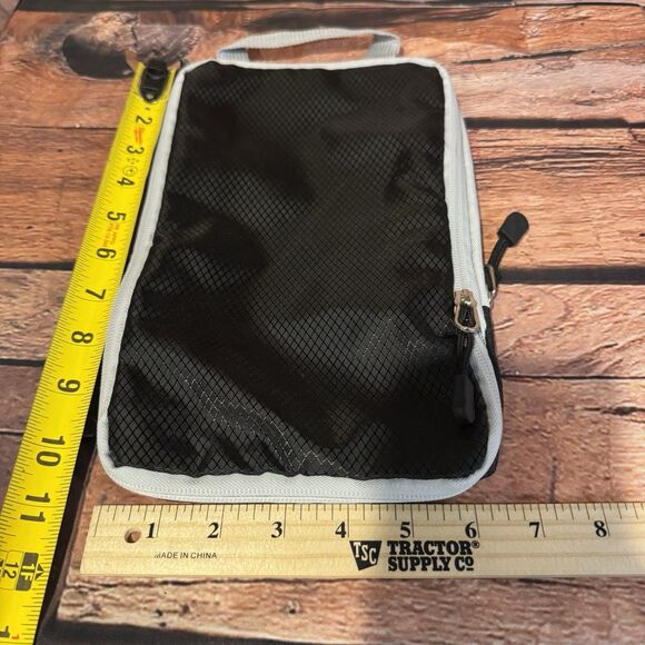 VINOWO Compression Packing Cubes Travel Luggage Organizer Set - Space Saving! - Picture 5 of 7